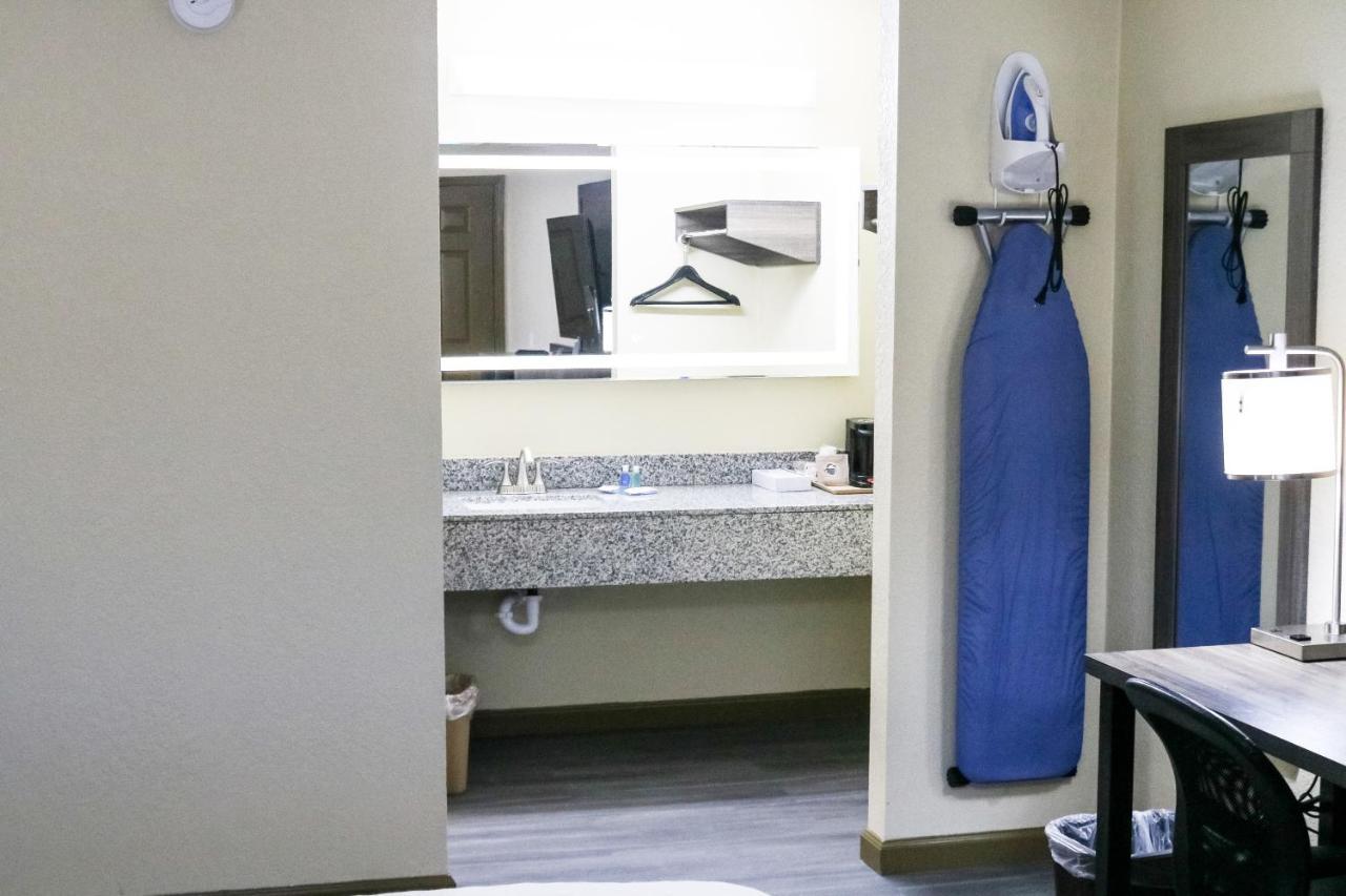 Rodeway Inn Phenix City Kültér fotó