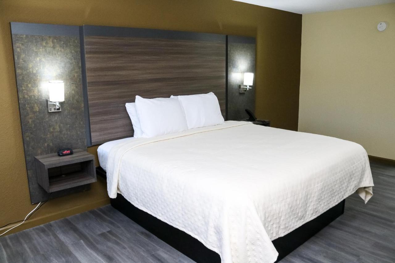 Rodeway Inn Phenix City Kültér fotó