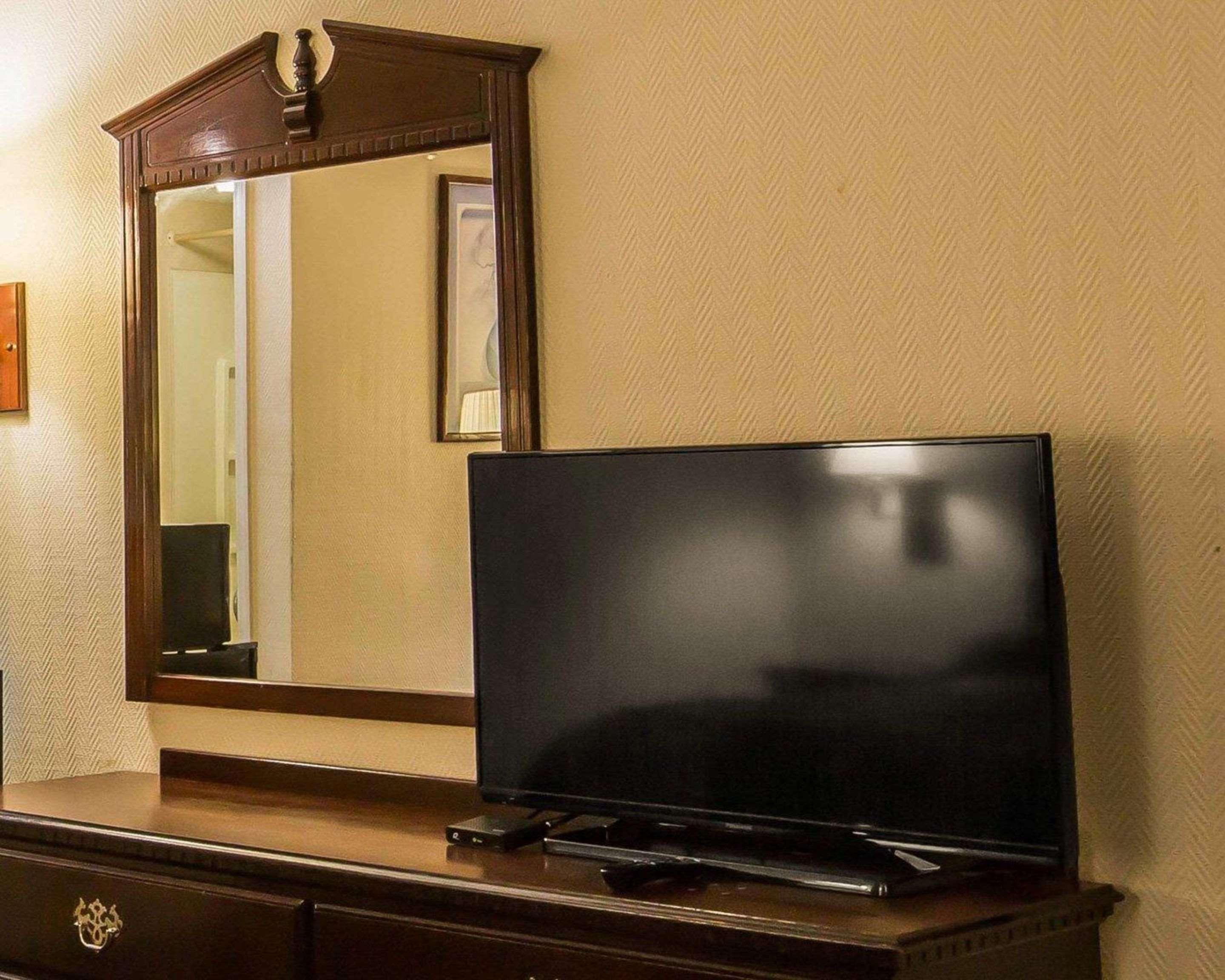 Rodeway Inn Phenix City Kültér fotó