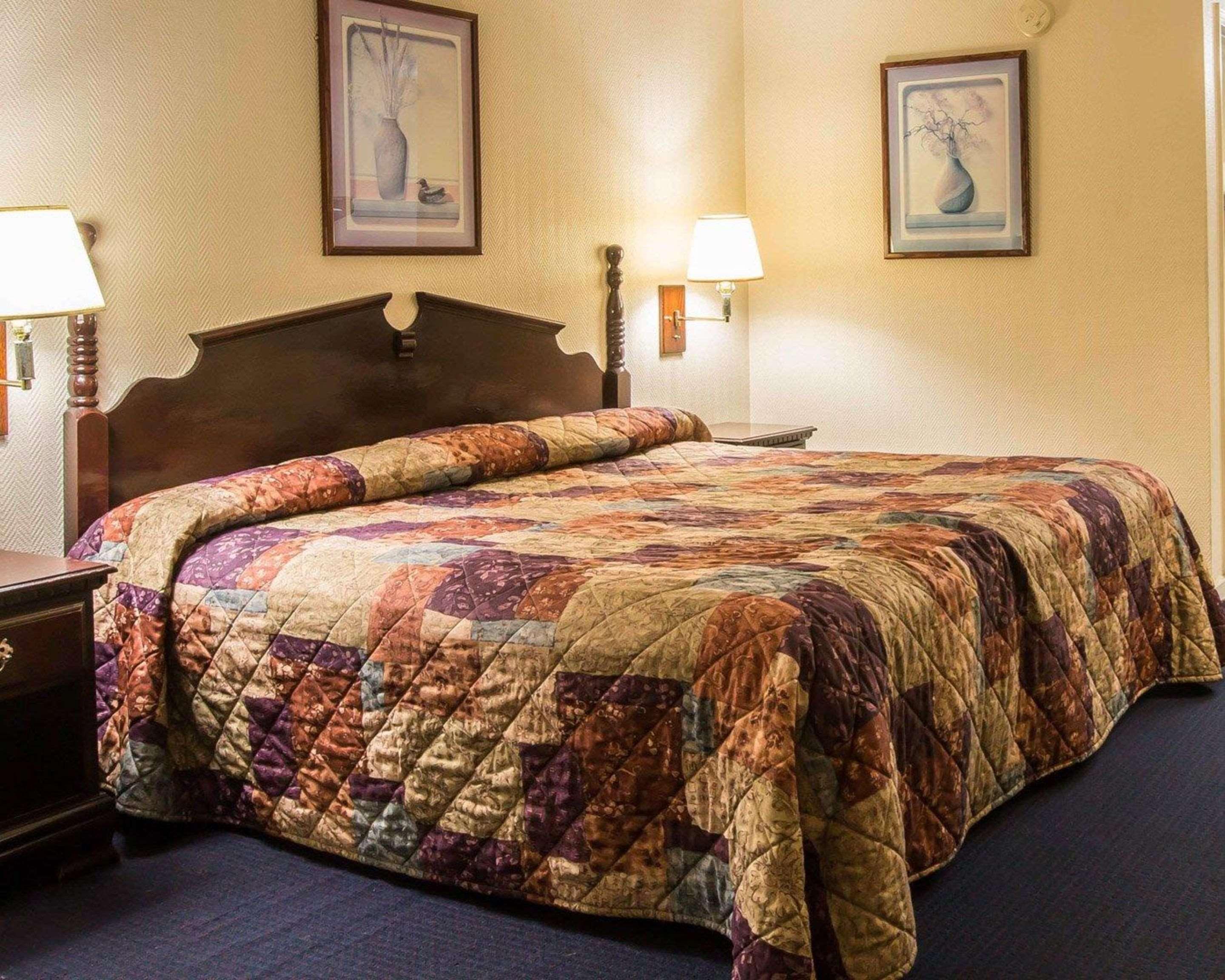 Rodeway Inn Phenix City Kültér fotó