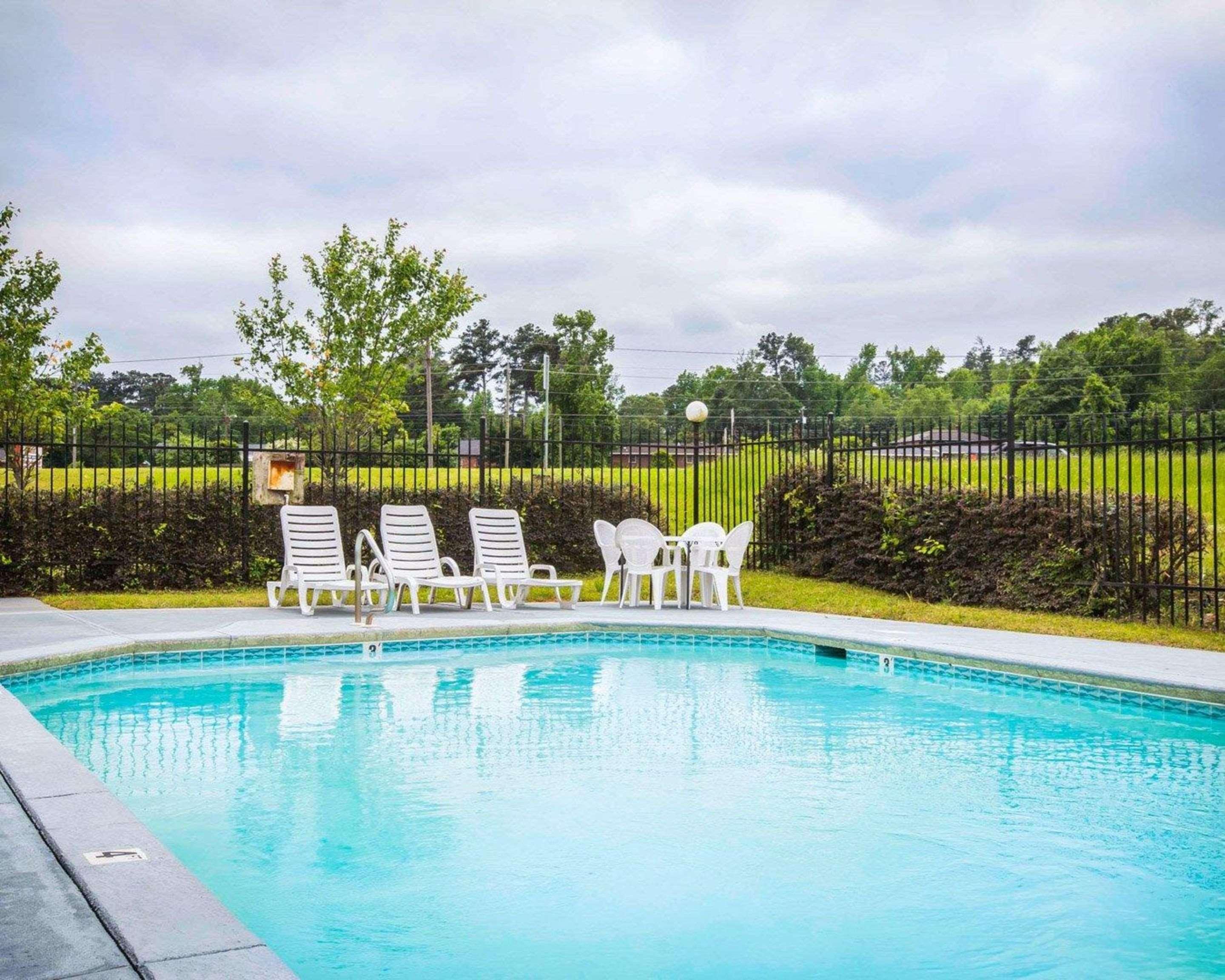 Rodeway Inn Phenix City Kültér fotó